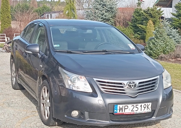 Toyota Avensis cena 9950 przebieg: 360000, rok produkcji 2009 z Brwinów małe 29